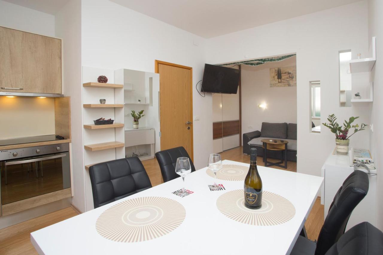 Apartment Adria Split Exterior photo