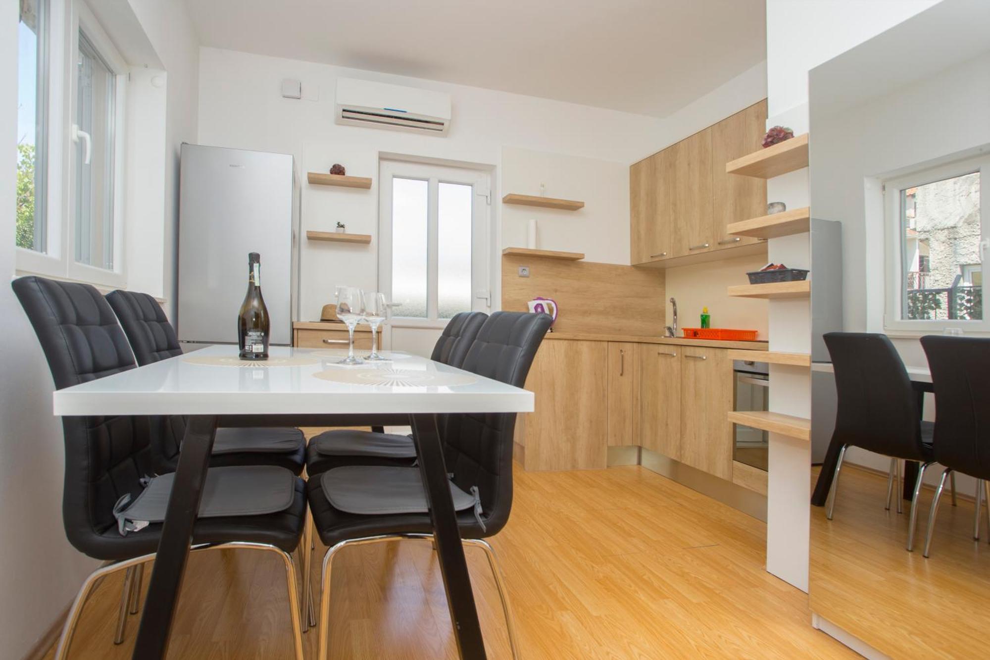 Apartment Adria Split Exterior photo