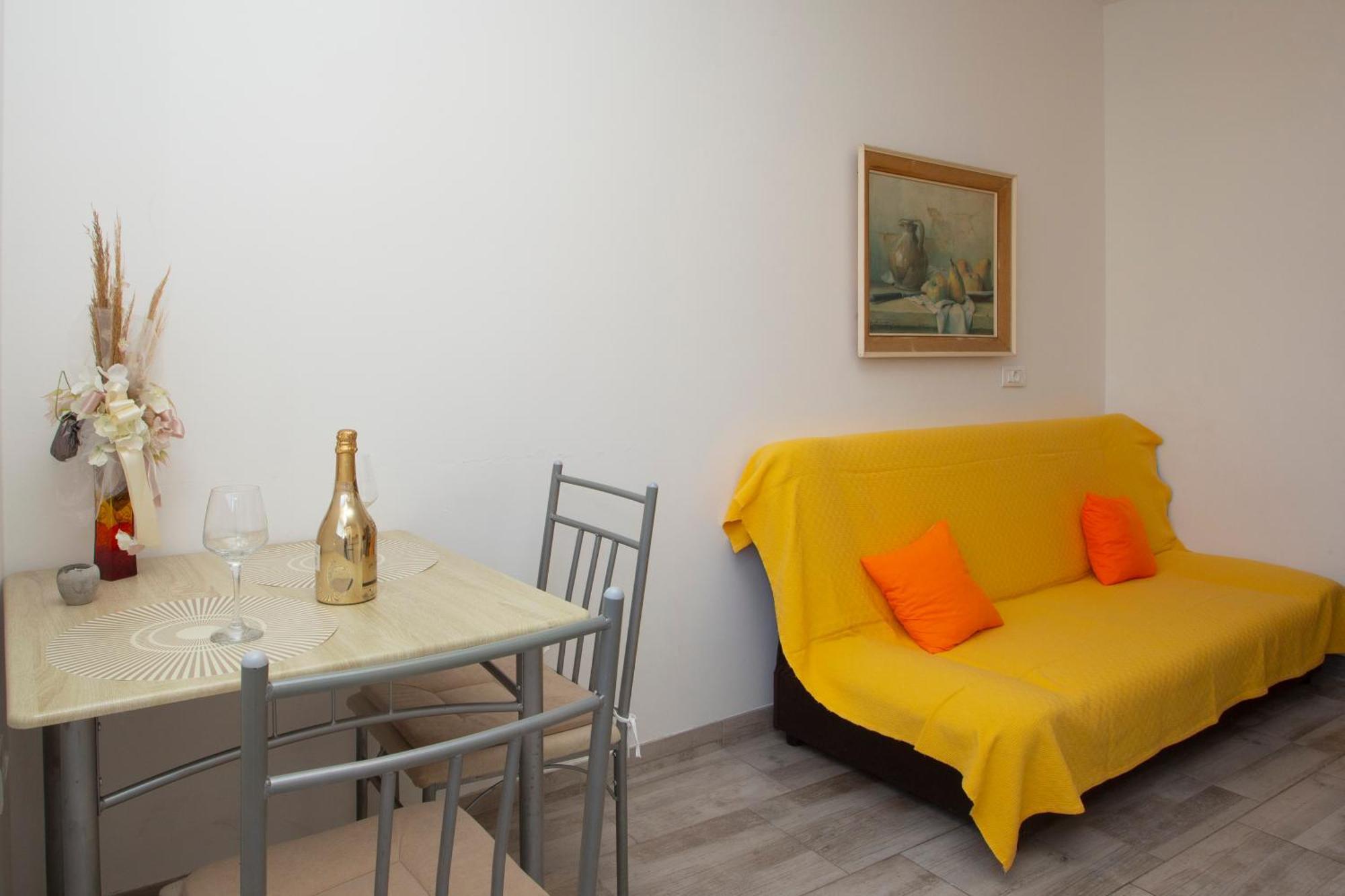 Apartment Adria Split Exterior photo